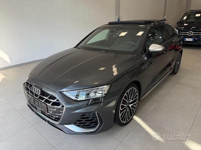 Usata Audi S3 Sport 333 CV (244 kW) 2024 Grigio(met.) Berlina