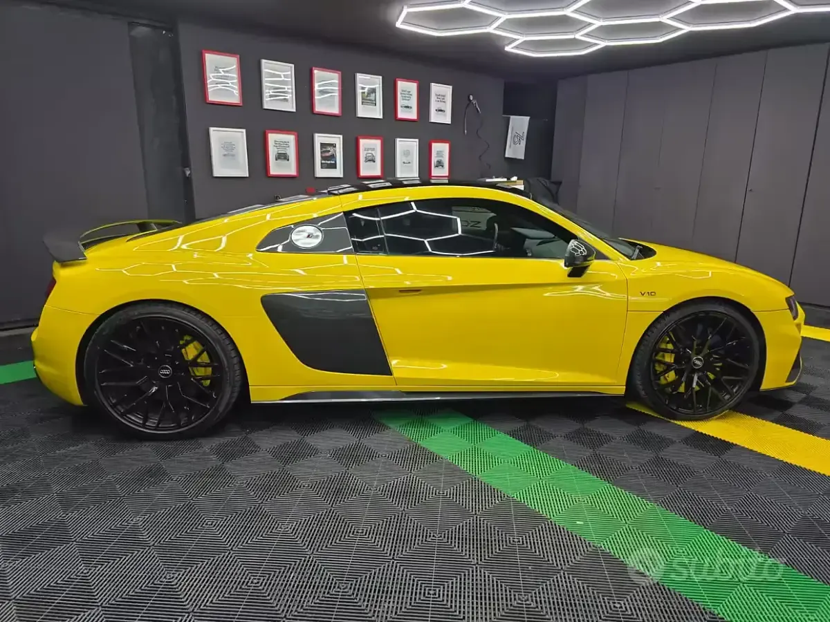 Usata Audi R8 Coupé Performance 610 CV (448 kW) 2016 Giallo Coupé