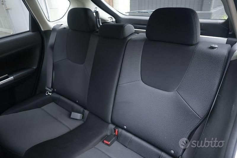 Usata Subaru Impreza Sport 2010 Grigio Berlina