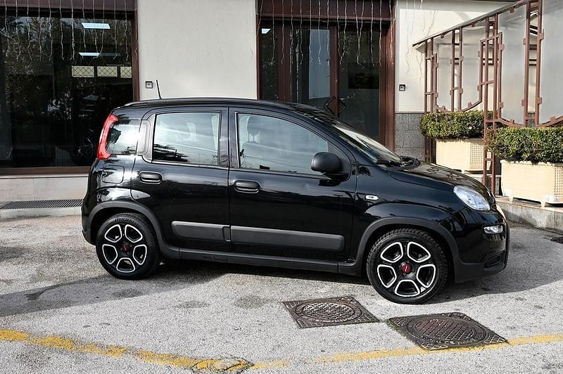 Usata Fiat Panda City Life 69 CV (50 kW) 2022 Nero Utilitaria