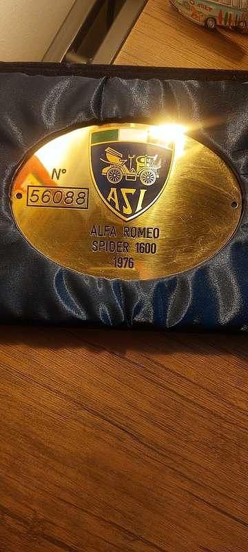 Rosso Usata 1976 Alfa Romeo Spider Cabrio | 22.000 € - Immagine 1/4