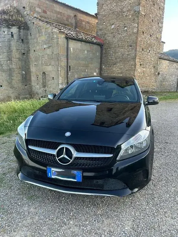 Usata Mercedes A180 Executive 109 CV (80 kW) 2016 Utilitaria