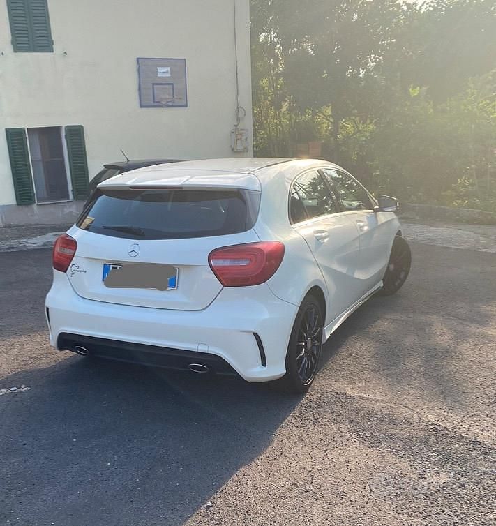 Usata Mercedes A180 Premium 122 CV (89 kW) 2014 Bianco Berlina