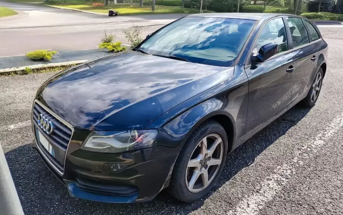 Usata Audi A4 143 CV (105 kW) 2011 Nero Station wagon