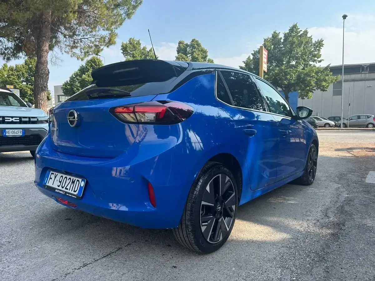 Usata Opel Corsa Edition 56 kW (77 CV) 2020 Blu Utilitaria