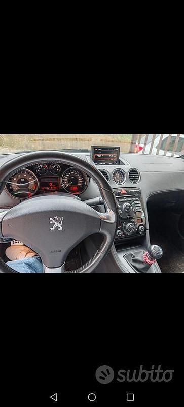 Usata Peugeot RCZ 156 CV (114 kW) 2011 Bianco Coupé