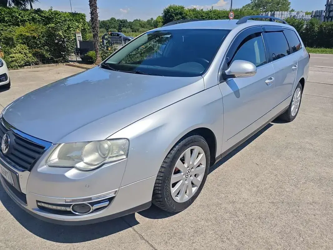Usata VW Passat Comfortline 110 CV (80 kW) 2010 Station wagon
