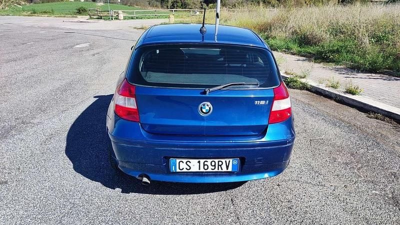 Usata BMW 116 116 CV (85 kW) 2004 Blu/azzurro Utilitaria