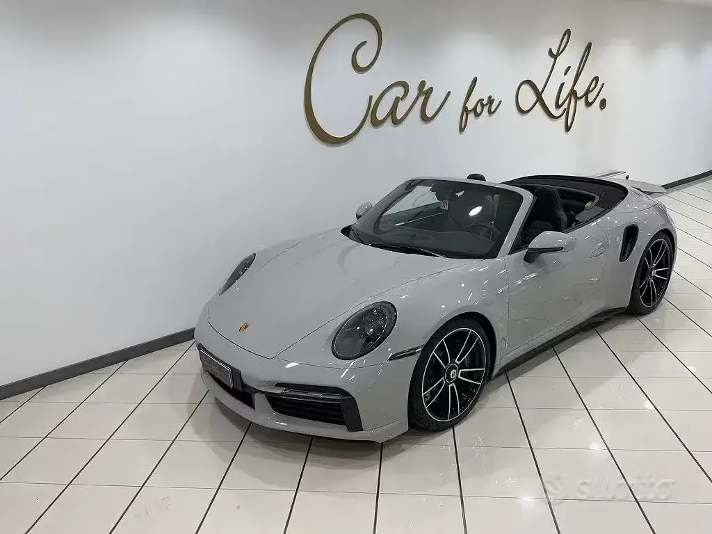 Usata Porsche 911 Turbo S Cabriolet 650 CV (478 kW) 2023 Cabrio