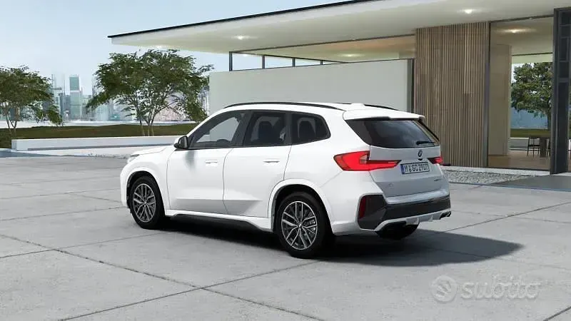 Nuova BMW X1 M Sport 163 CV (119 kW) 2026 Bianco SUV