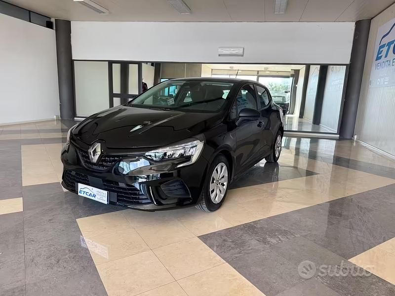 Usata Renault Clio V Intens 101 CV (74 kW) 2021 Nero Berlina