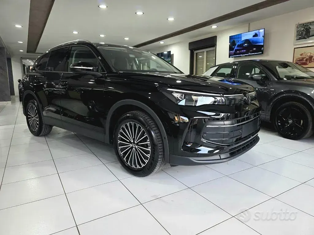 Usata VW Tiguan Goal 150 CV (110 kW) 2025 Nero SUV