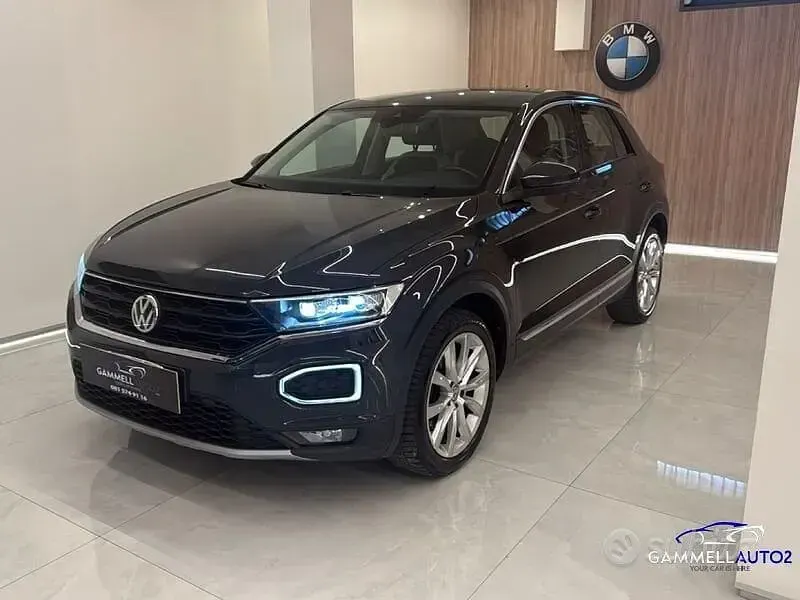 Usata VW T-Roc Advance 149 CV (109 kW) 2019 Grigio SUV