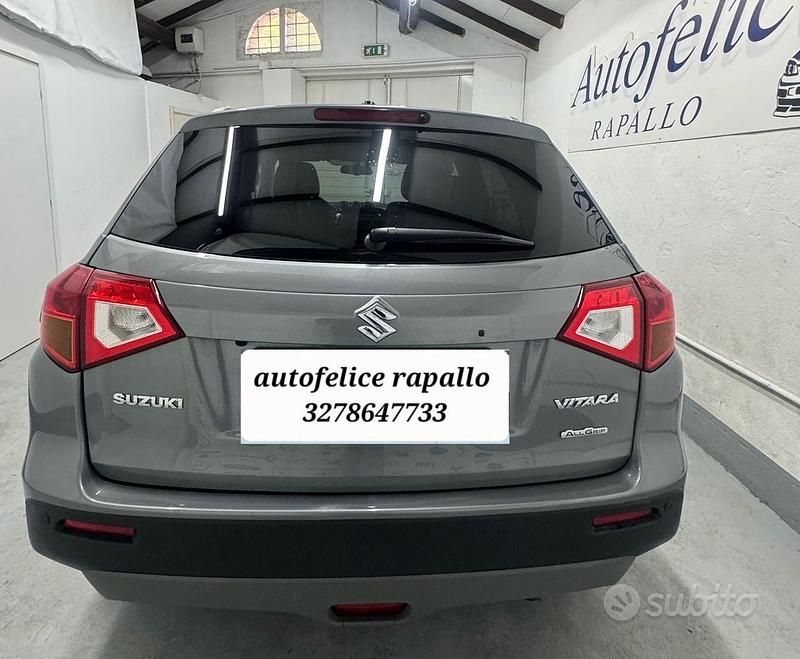 Usata Suzuki Vitara 120 CV (88 kW) 2017 Grigio SUV