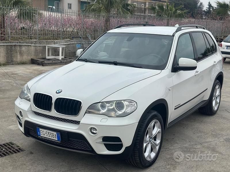 Usata BMW X5 Comfort Edition 245 CV (180 kW) 2011 Bianco SUV