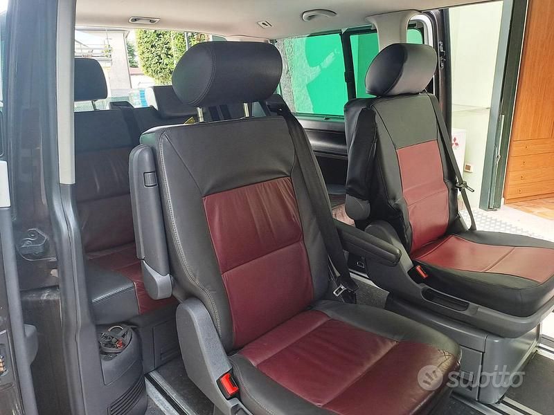 Usata VW Multivan 174 CV (127 kW) 2008 Marrone Furgone