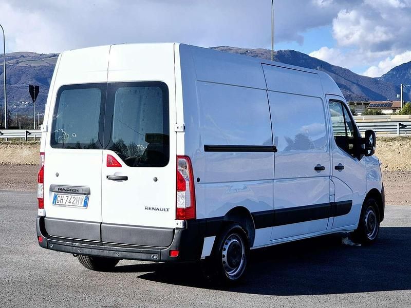 Usata Renault Master 150 CV (110 kW) 2021 Other Monovolume
