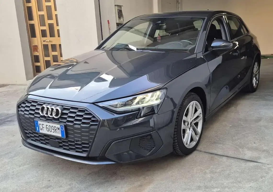 Usata Audi A3 Ambiente 150 CV (110 kW) 2020 Berlina