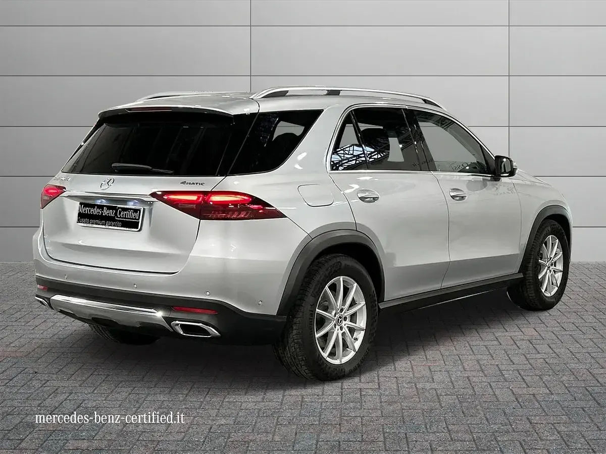 Usata Mercedes GLE300 Advanced 269 CV (197 kW) 2024 Nero ossidiana SUV