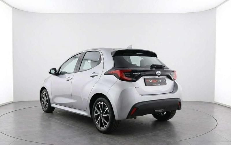 Usata Toyota Yaris Hybrid Trend 116 CV (85 kW) 2022 Grigio Utilitaria