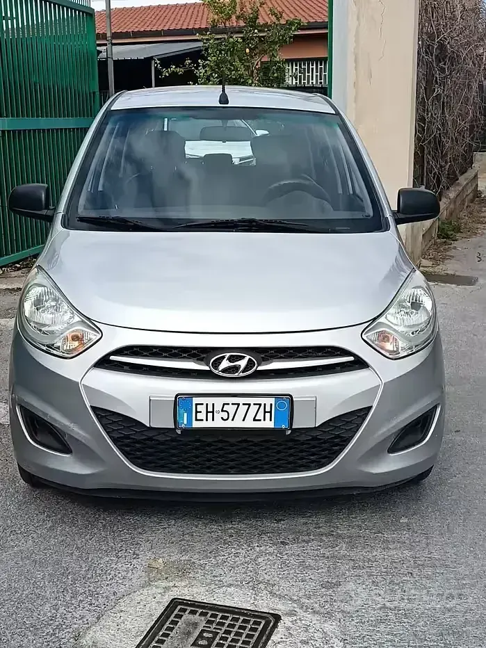 Usata Hyundai i10 Comfort 69 CV (50 kW) 2011 Utilitaria