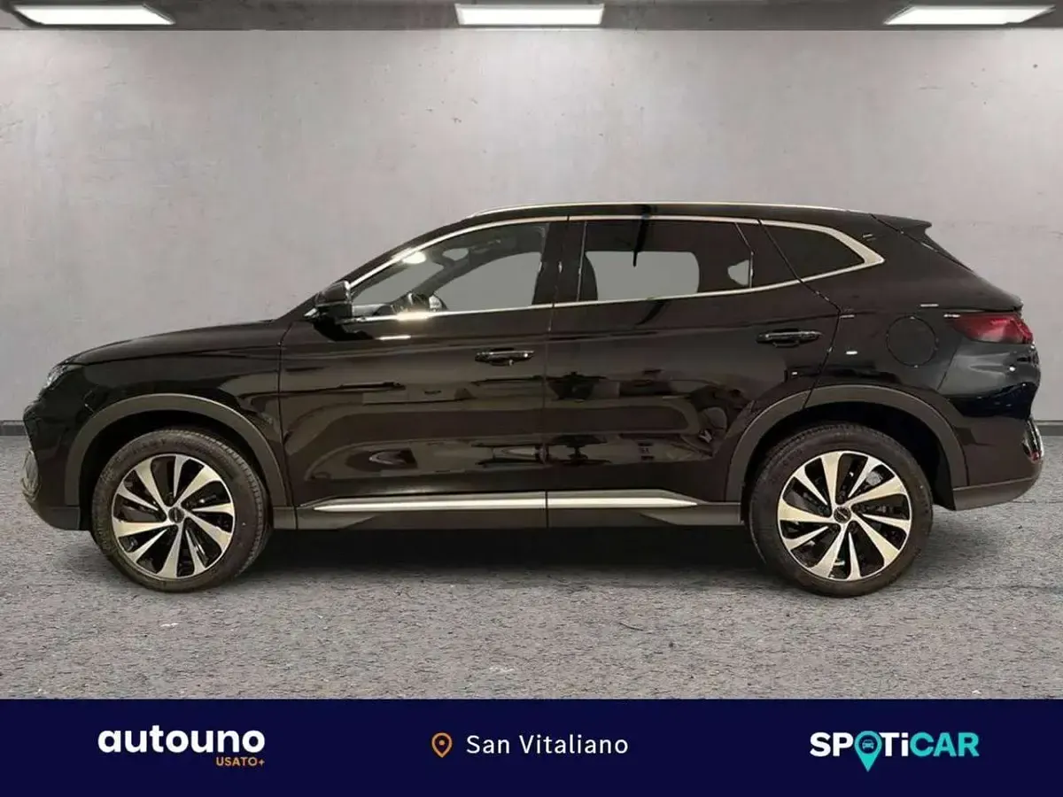 Usata BYD Seal U Boost 98 CV (72 kW) 2025 Delan black SUV