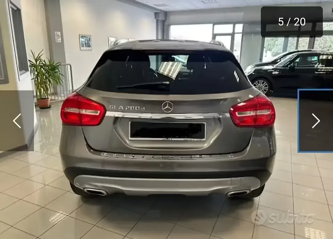 Usata Mercedes GLA200 Premium 136 CV (100 kW) 2016 Grigio SUV