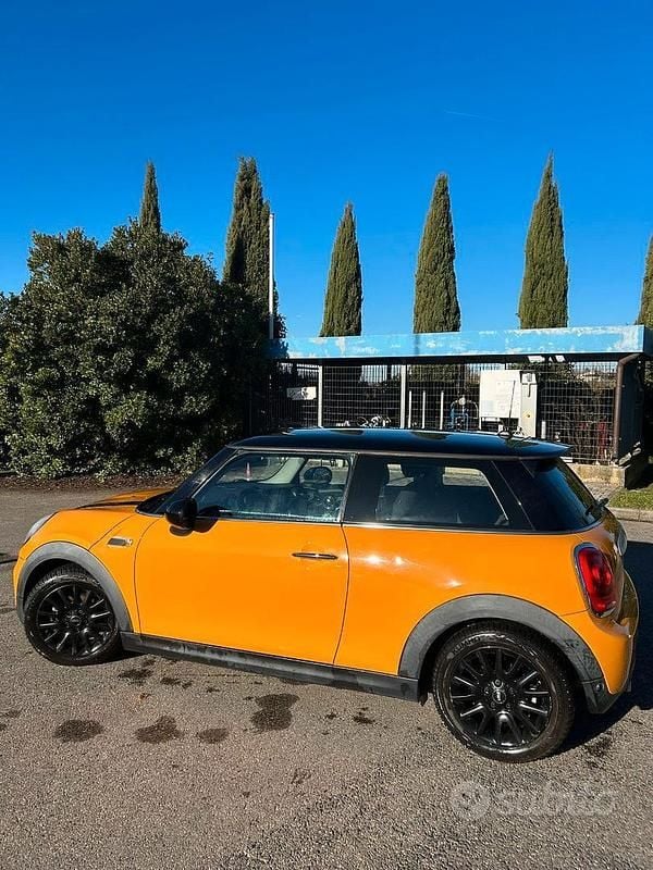 Usata Mini Cooper D 116 CV (85 kW) 2014 Utilitaria