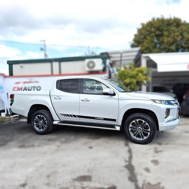 Usata Mitsubishi L200 154 CV (113 kW) 2019 Bianco Pick-up