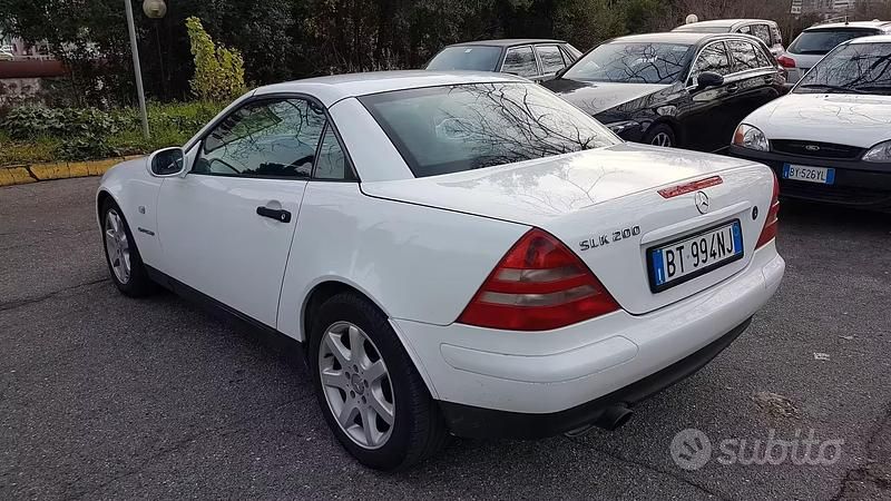 Gebraucht Mercedes SLK200 192 PS (141 kW) 1999 Weiß Cabrio