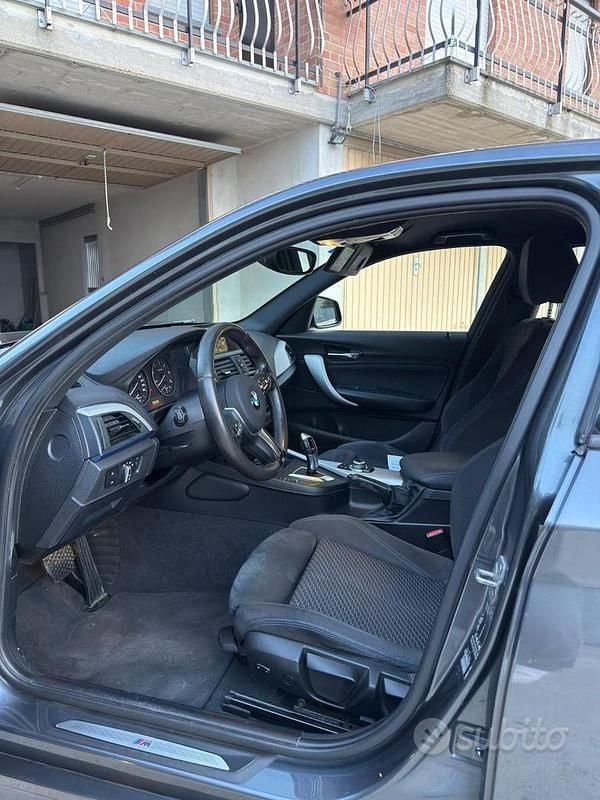 Usata BMW 118 M Sport 150 CV (110 kW) 2016 Grigio Utilitaria