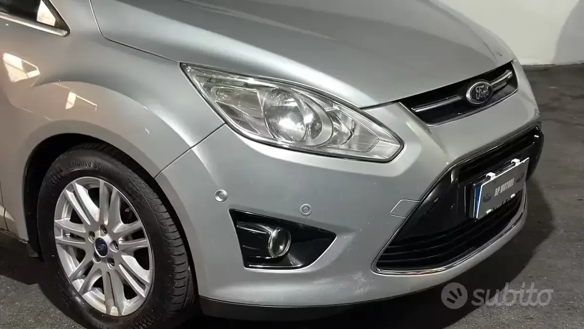 Gebraucht Ford C-MAX Titanium 116 PS (85 kW) 2014 Grau Van / Kleinbus