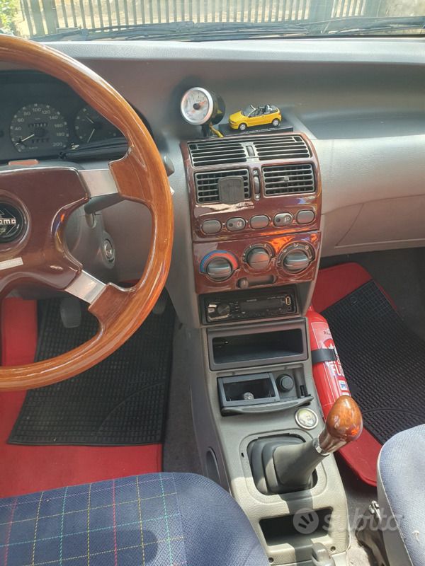 Usata Fiat Punto 1995 Giallo Utilitaria