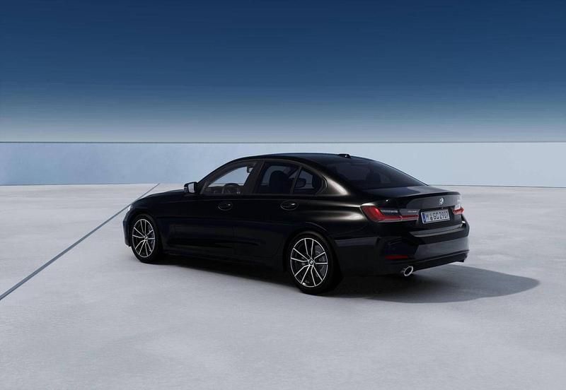 Nuova BMW 318 Comfort Edition 149 CV (109 kW) 2025 Nero Berlina