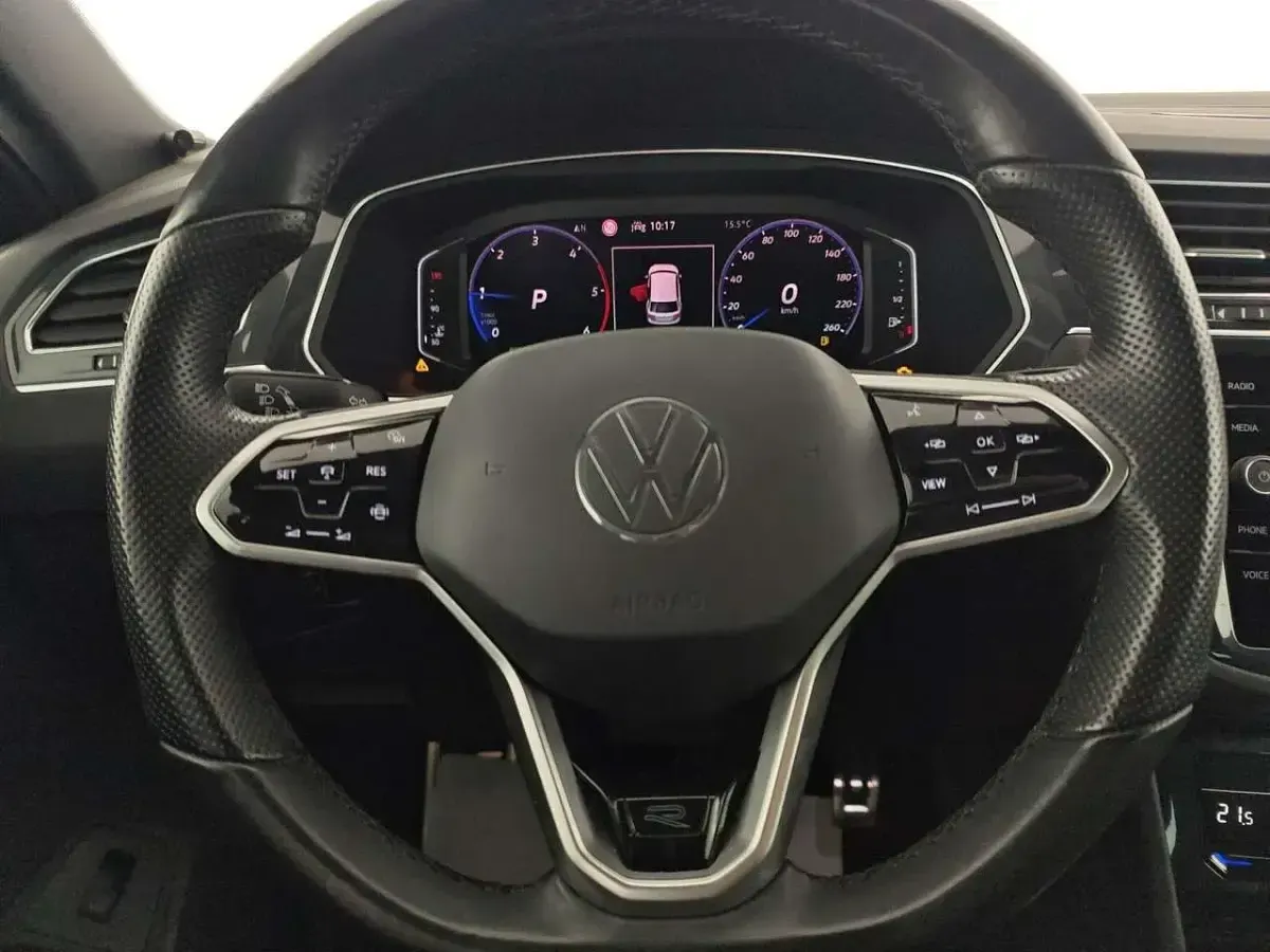 Usata VW Tiguan R-line 150 CV (110 kW) 2023 Grigio SUV