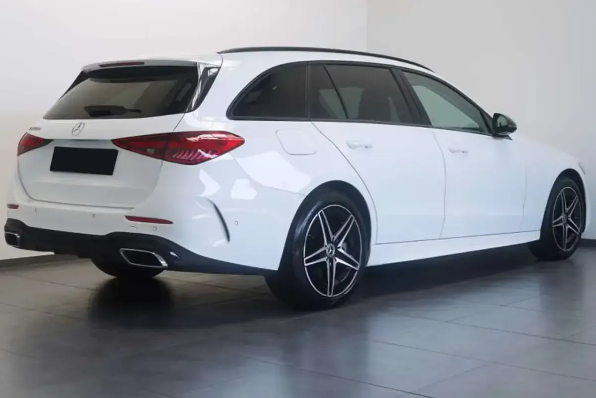 Usata Mercedes C300 Advanced Plus 197 CV (144 kW) 2024 Bianco SUV