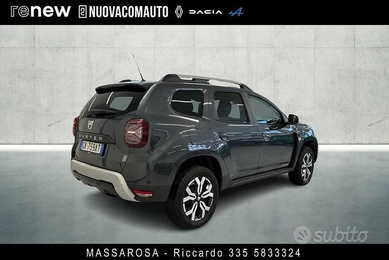 Usata Dacia Duster Prestige 101 CV (74 kW) 2022 Grigio SUV