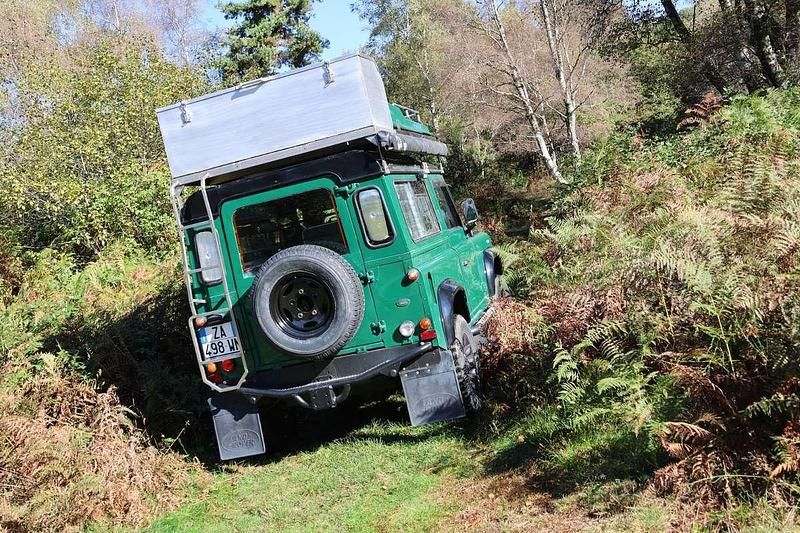 Occasion Land Rover Defender 136 ch (100 kW) 1996 Vert SUV
