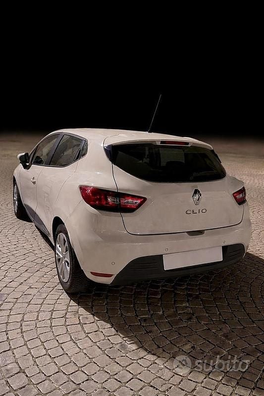 Usata Renault Clio IV 75 CV (55 kW) 2017 Utilitaria