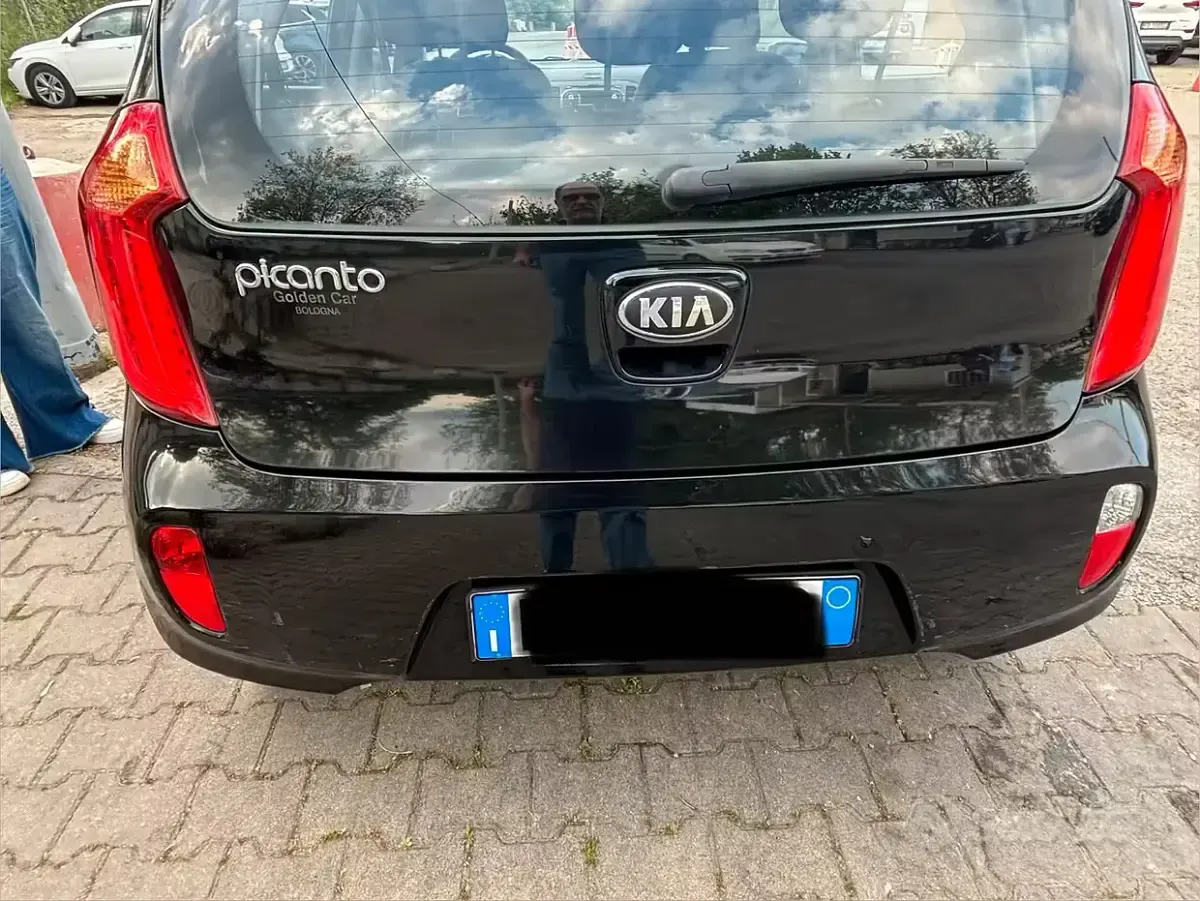 Usata Kia Picanto 69 CV (50 kW) 2013 Nero Utilitaria