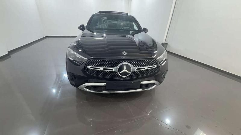 Nuova Mercedes GLC220 Advanced 197 CV (144 kW) 2026 Nero Coupé
