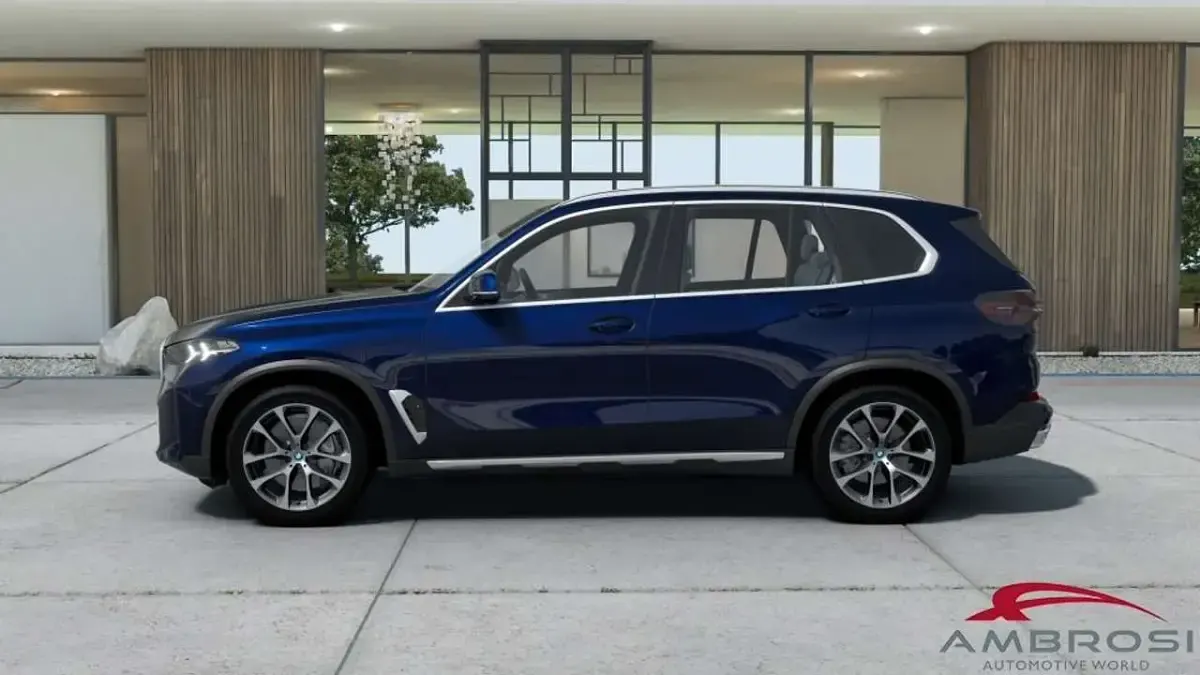 Ny BMW X5 489 HK (359 kW) 2025 Blå SUV