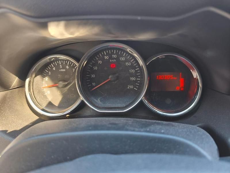 Usata Dacia Duster Lauréate 108 CV (79 kW) 2016 Bianco SUV