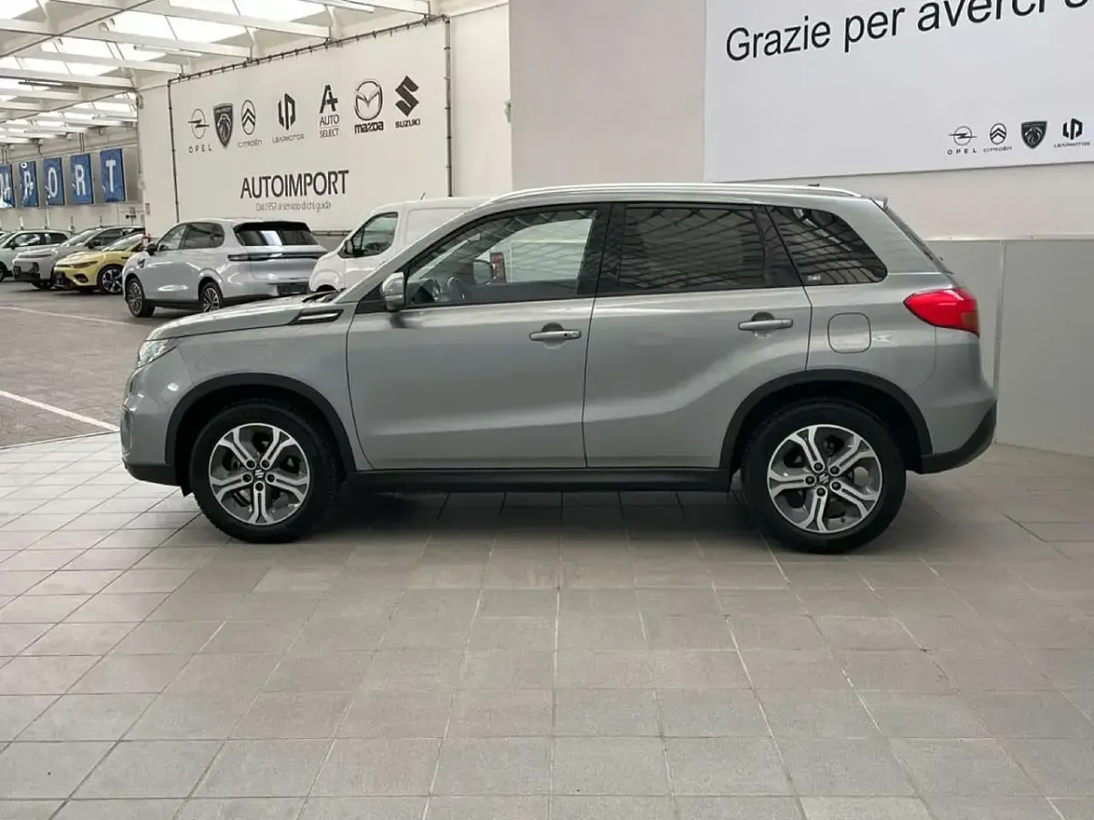 Usata Suzuki Vitara 120 CV (88 kW) 2017 Grigio SUV