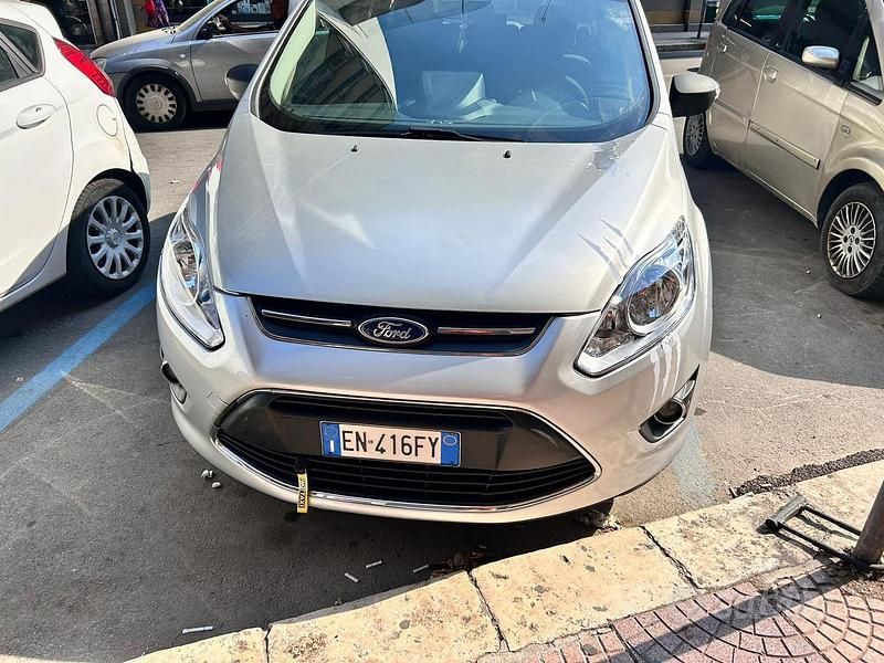 Usata Ford C-MAX 115 CV (84 kW) 2011 Grigio Monovolume