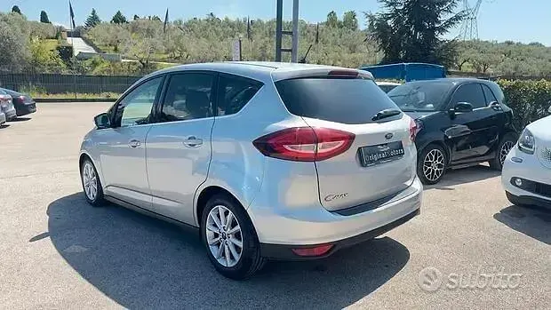 Usata Ford C-MAX Titanium 120 CV (88 kW) 2017 Grigio Monovolume