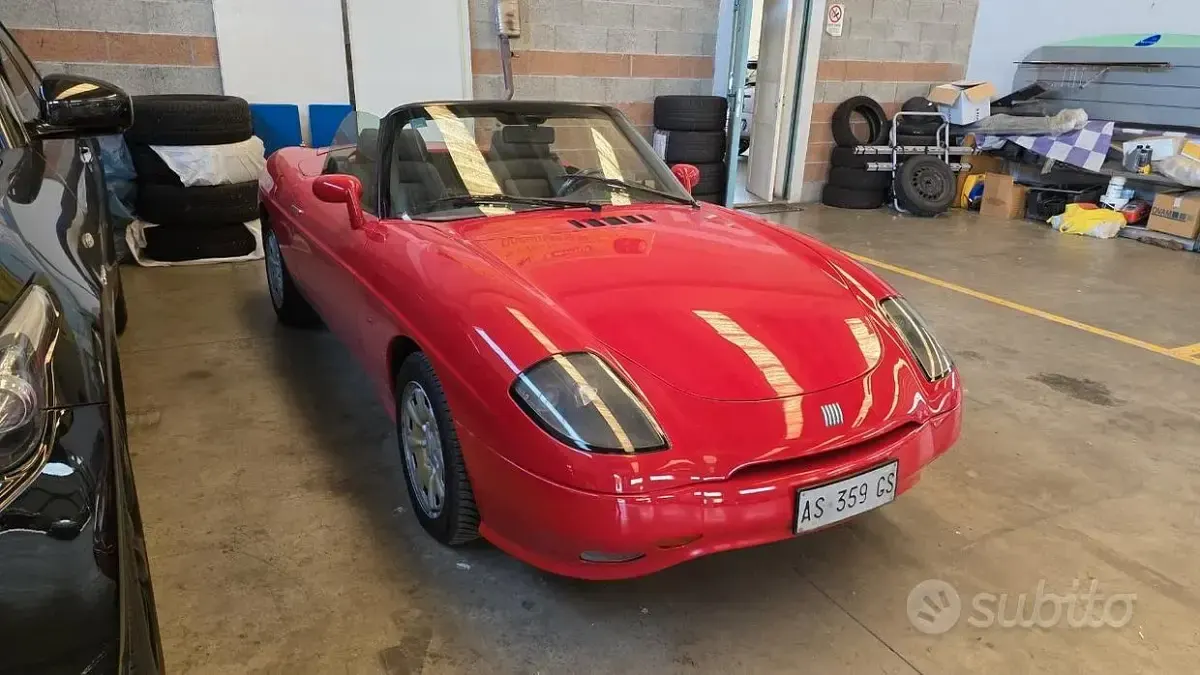 Usata Fiat Barchetta 131 CV (96 kW) 1997 Rosso Cabrio