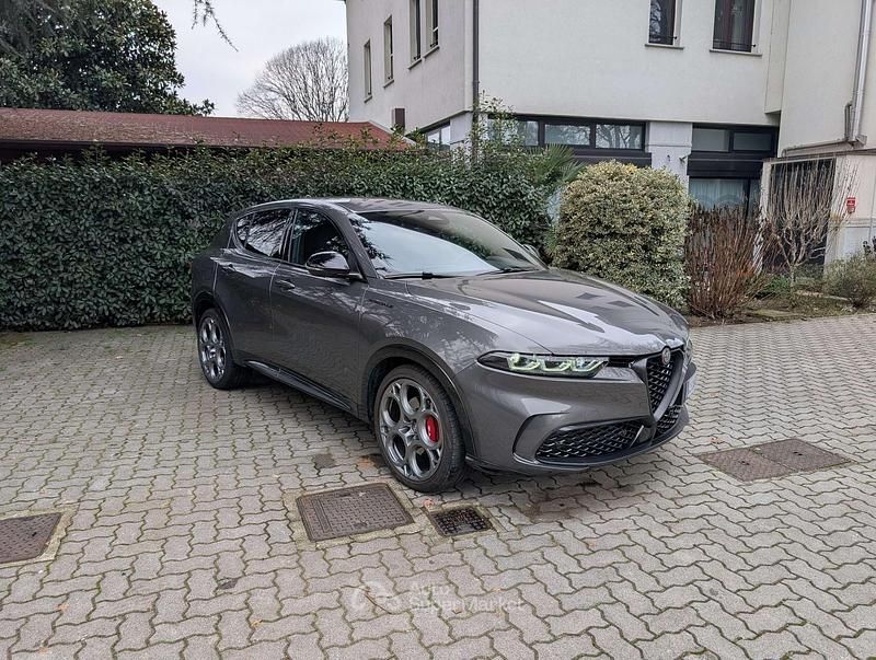 Usata Alfa Romeo Tonale Edizione Speciale 131 CV (96 kW) 2022 Grigio vesuvio SUV