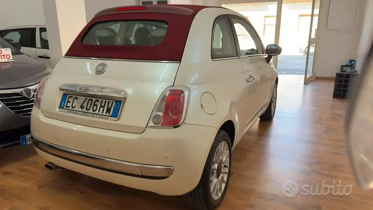 Usata Fiat 500C Lounge 69 CV (50 kW) 2010 Bianco Cabrio