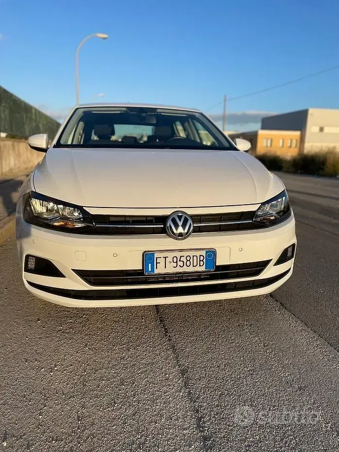 Usata VW Polo 80 CV (58 kW) 2019 Bianco Utilitaria